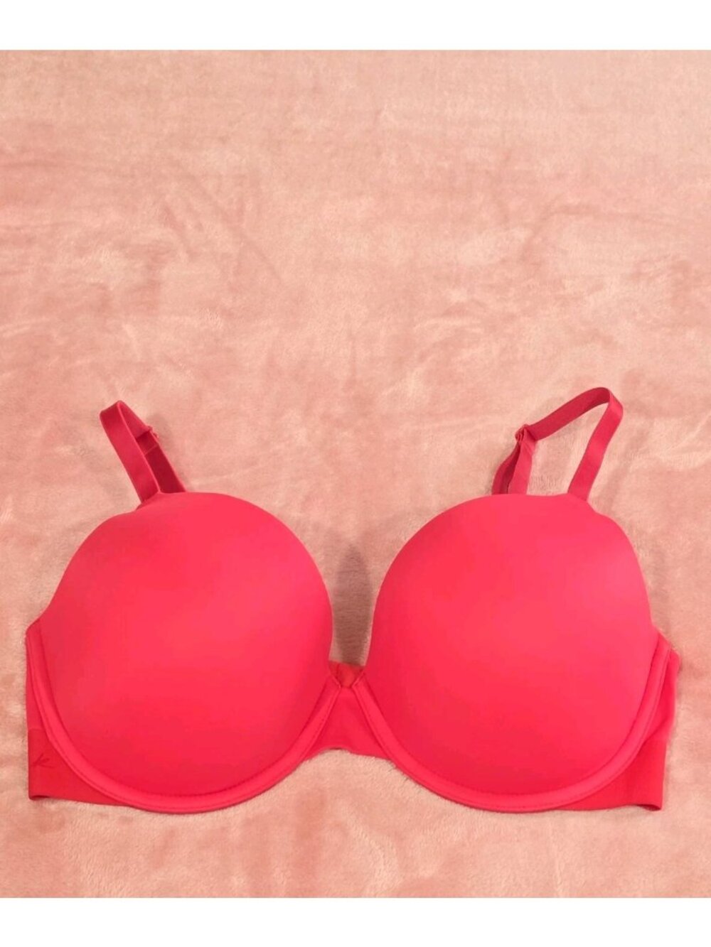 PINK VICTORIA'S SECRET Padded Underwired T-Shirt Bra CORAL COLORHook & Eye  34DD